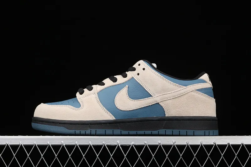 All categories Nk SB Dunk series Nk SB Dunk Low low-top sneakers Nk Dunk Low SB Pro Blue and white dunk series low-top casual sports skateboard shoes BQ6817-200